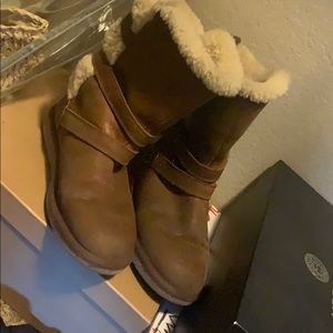 Ugg furr boots